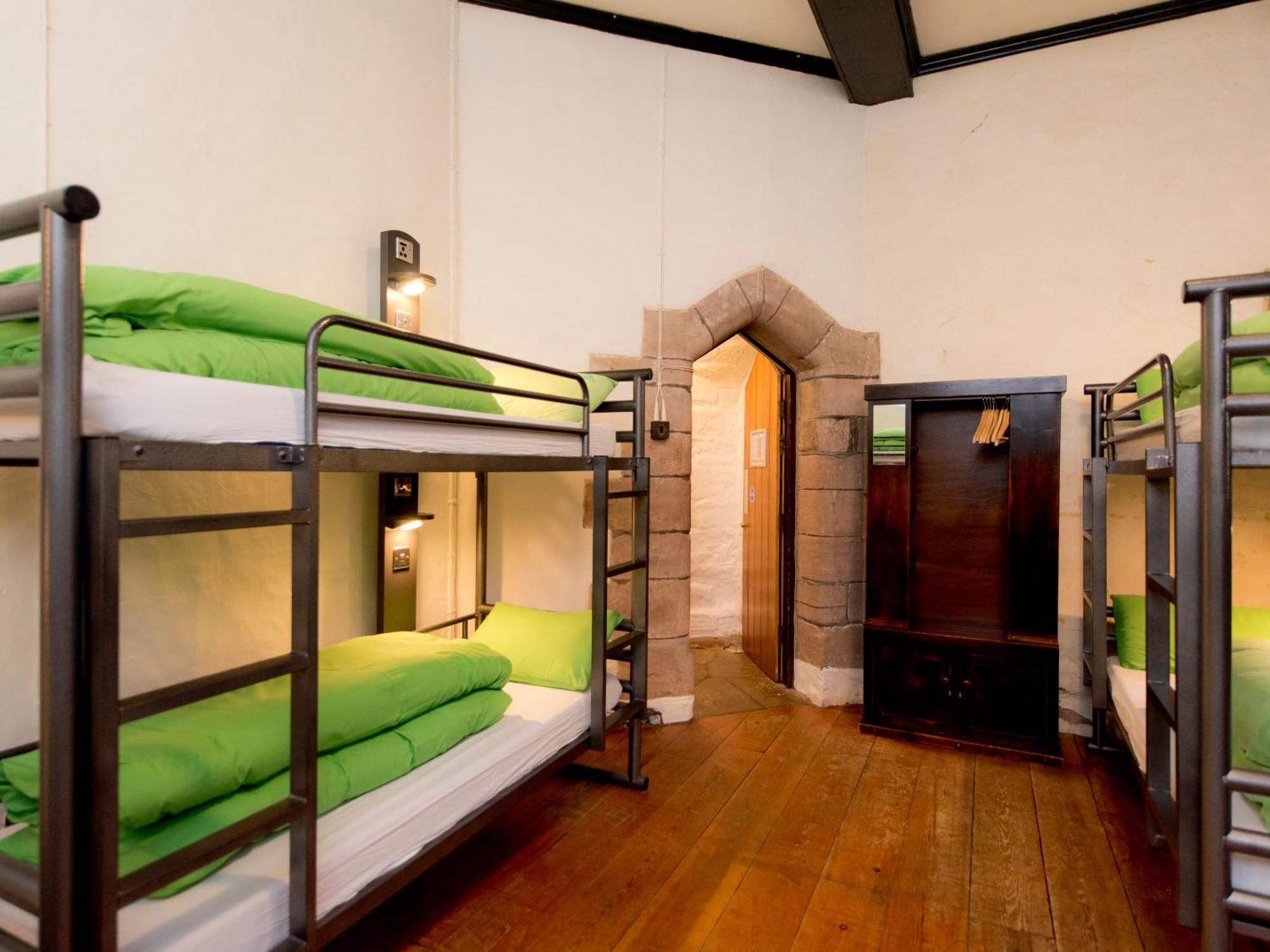 Yha St Briavels Castle Hostel Saint Briavels ภายนอก รูปภาพ