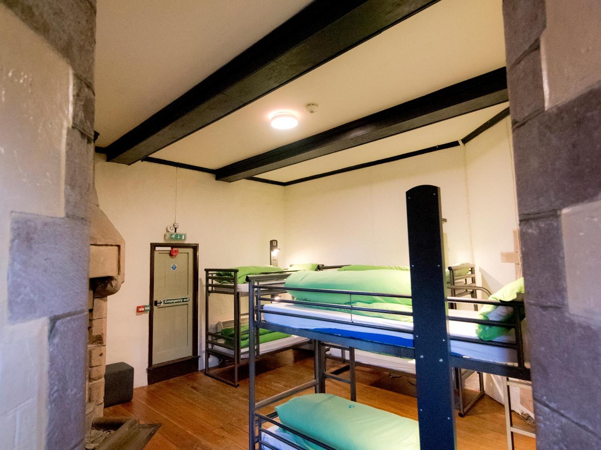 Yha St Briavels Castle Hostel Saint Briavels ภายนอก รูปภาพ